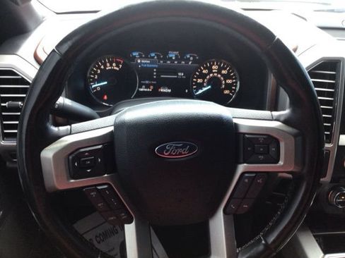 Used 2018 Ford F150 Platinum w/ Equipment Group 701A Luxury AWD/4WD image 15