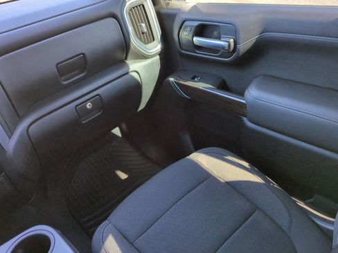 Used 2020 GMC Sierra 1500 Elevation image 17