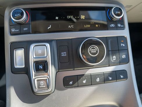 Used 2024 Hyundai Palisade Calligraphy image 29