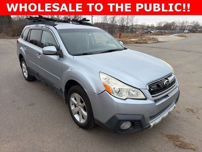 Used 2013 Subaru Outback 2.5i Limited w/ Moonroof Pkg