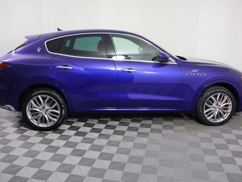 Used 2022 Maserati Levante GT image 9