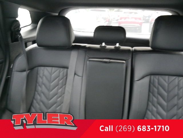 Used 2024 Kia Sportage X-Line w/ X-Line Premium Package AWD/4WD image 39