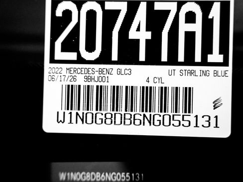 Used 2022 Mercedes-Benz GLC 300 image 23