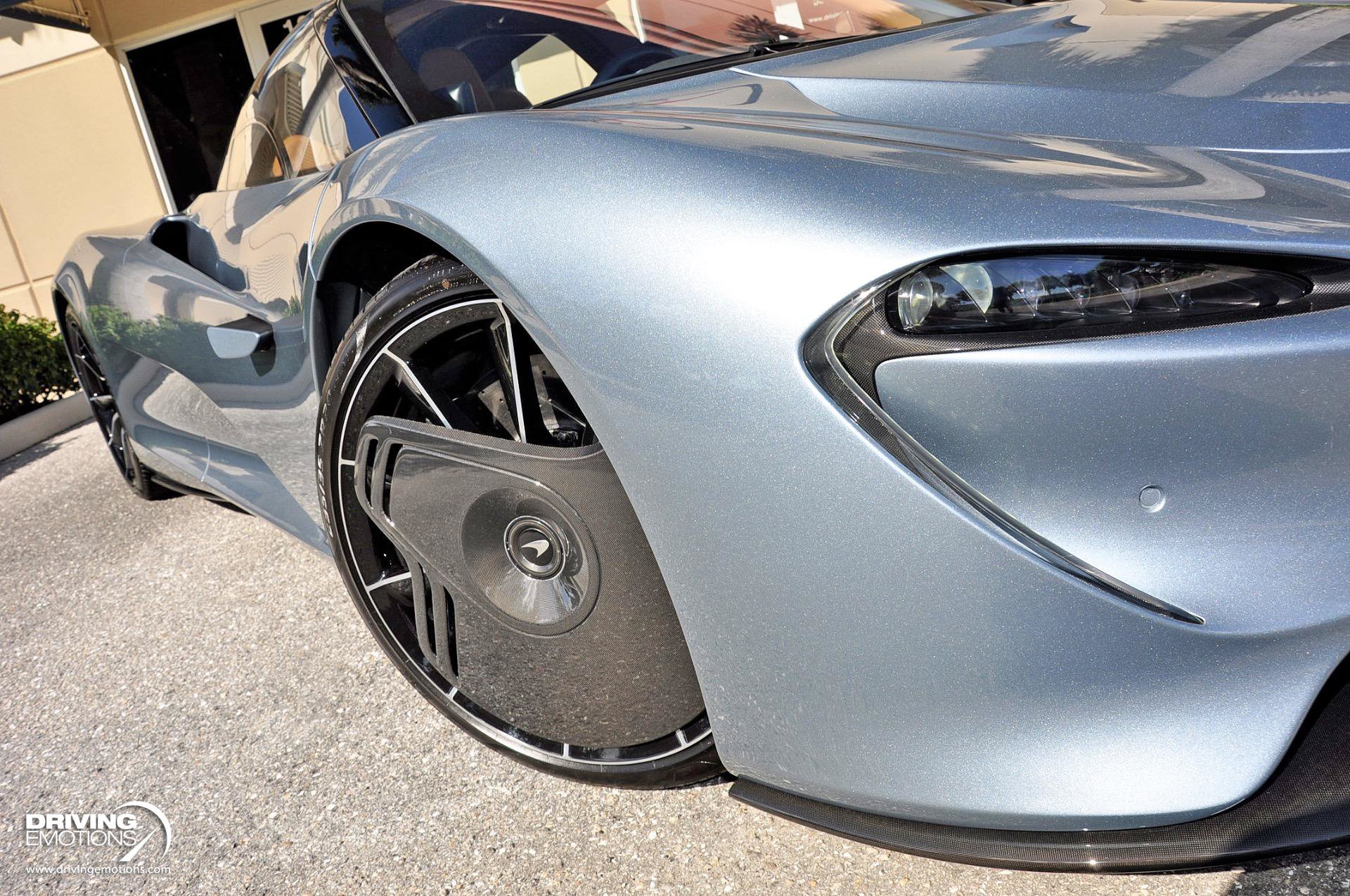 Used 2020 McLaren Speedtail RWD image 13