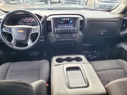 Used 2018 Chevrolet Silverado 1500 LT w/ All Star Edition image 28