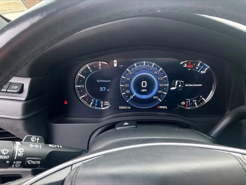 Used 2020 Cadillac Escalade Platinum image 19