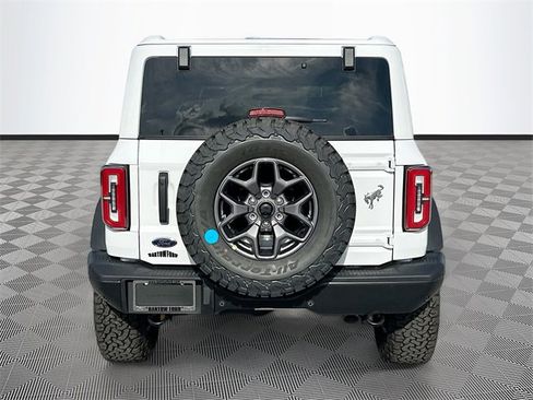 New 2025 Ford Bronco Badlands image 5