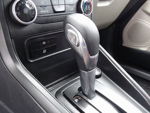 Used 2021 Ford EcoSport S image 13