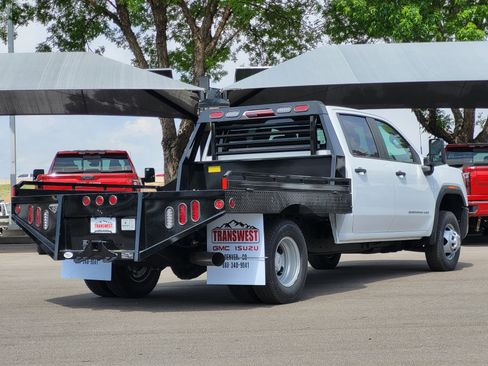 New 2026 GMC Sierra 3500 Pro w/ Convenience Package AWD/4WD image 7