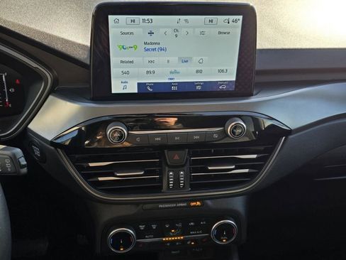 Used 2023 Ford Escape Active image 4