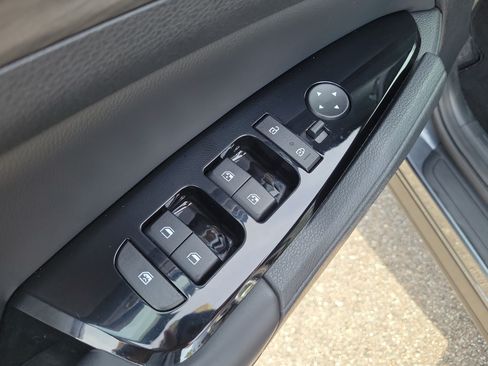 Used 2023 Kia Sportage X-Line AWD/4WD image 20