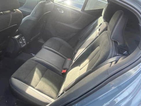 Used 2023 Volvo XC40 Recharge Plus w/ Protection Package Premier image 5