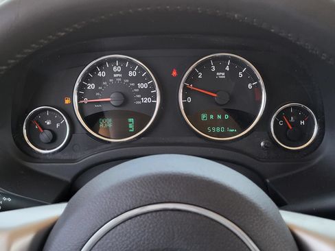 Used 2012 Jeep Patriot Limited FWD image 26