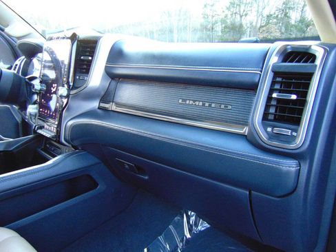 Used 2019 RAM 1500 Limited w/ Advanced Safety Group image 19