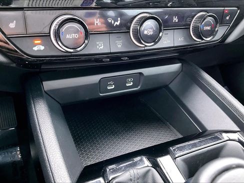 Used 2024 Honda Accord EX-L image 33