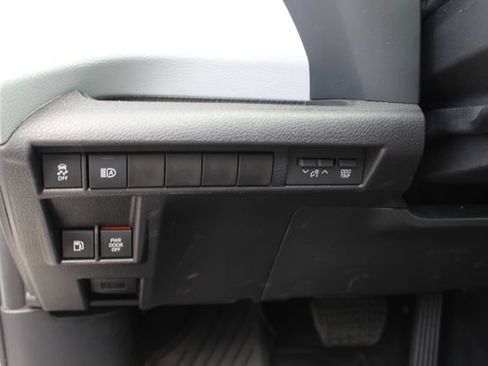 Certified 2026 Toyota Sienna LE FWD image 51