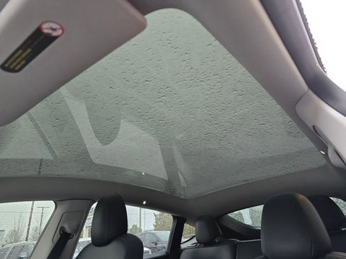 Used 2023 Tesla Model Y Long Range image 26