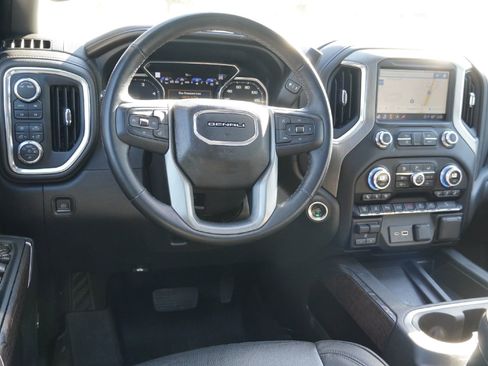 Used 2023 GMC Sierra 3500 Denali image 25