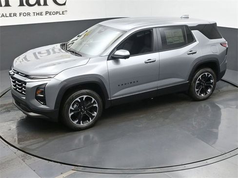 New 2026 Chevrolet Equinox LT w/ Safety and Technology Package image 22