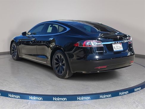 Used 2019 Tesla Model S 100D image 6