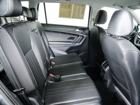 Certified 2023 Volkswagen Tiguan SE image 22