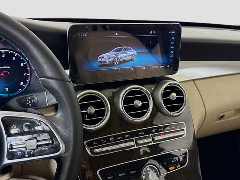Used 2021 Mercedes-Benz C 300 Sedan image 18