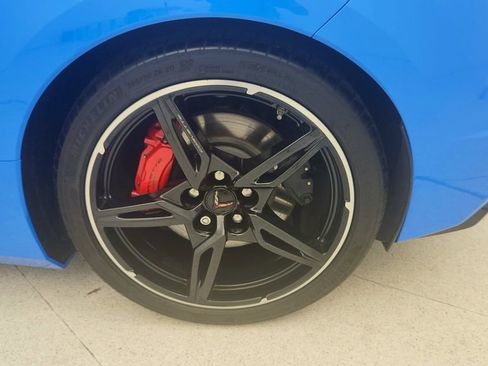 Used 2023 Chevrolet Corvette Stingray Preferred Conv w/ Z51 Performance Package RWD image 25