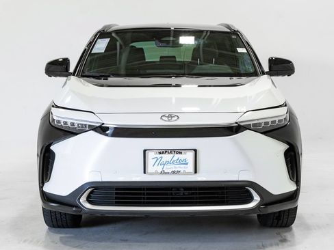 Used 2023 Toyota bZ4X AWD w/ Weather Package image 5