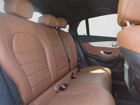 Used 2021 Mercedes-Benz GLC 300 4MATIC Coupe image 23