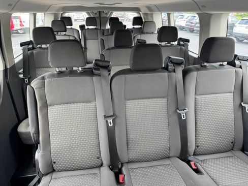 Used 2022 Ford Transit 350 XLT RWD image 15