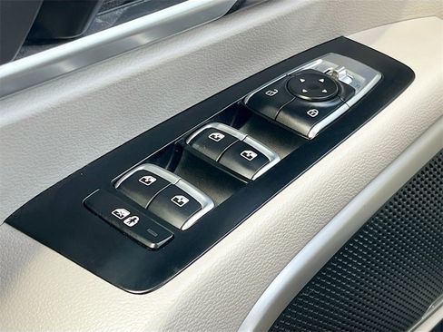 Used 2022 Kia Telluride S image 18