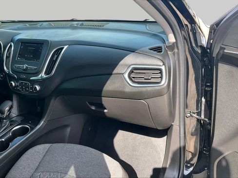Certified 2022 Chevrolet Equinox LT FWD image 18