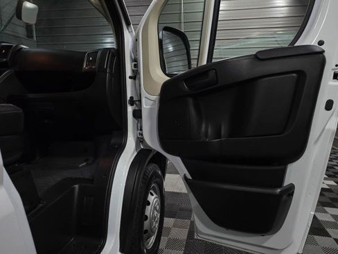 Used 2021 RAM ProMaster 2500 image 28