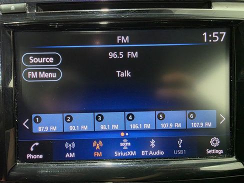 Used 2021 Nissan Murano SL image 3