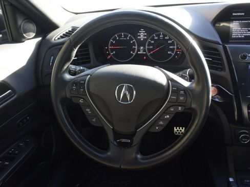 Used 2019 Acura ILX image 16