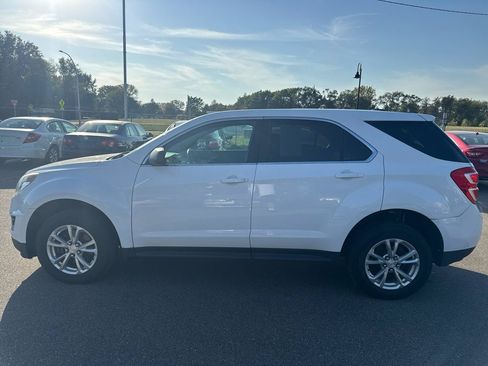 Used 2017 Chevrolet Equinox LS AWD/4WD image 8