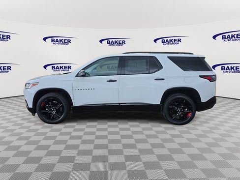 Used 2021 Chevrolet Traverse Premier w/ Redline Edition image 8