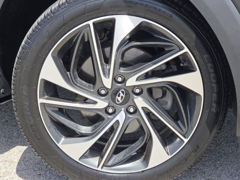 Used 2020 Hyundai Tucson Sport FWD image 10