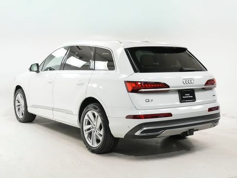 Used 2021 Audi Q7 3.0T Premium w/ Convenience Package AWD/4WD image 3
