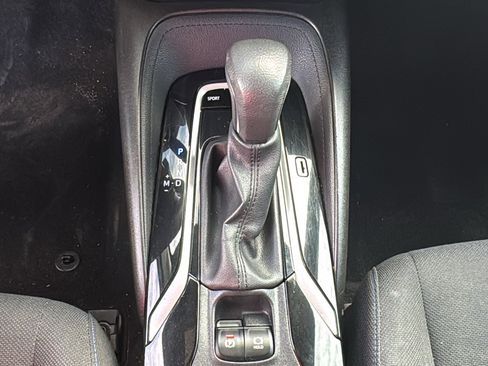 Used 2020 Toyota Corolla SE image 18