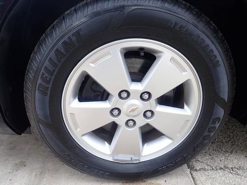 Used 2011 Chevrolet Impala LS image 33