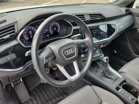Used 2020 Audi Q3 2.0T Prestige w/ Prestige Package image 22