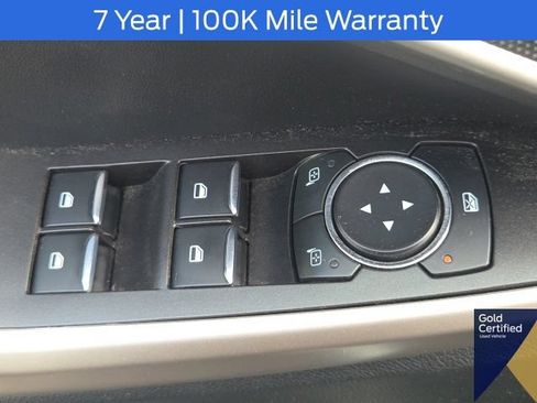 Used 2023 Ford Explorer XLT w/ Equipment Group 202A AWD/4WD image 27