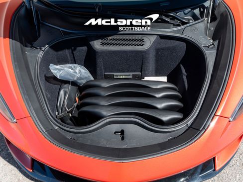 Used 2023 McLaren GT image 30