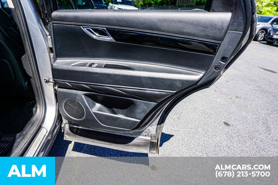 Used 2025 Genesis GV80 2.5T Standard AWD/4WD image 60
