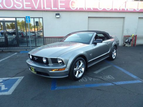 Used 2008 Ford Mustang GT Premium RWD image 13