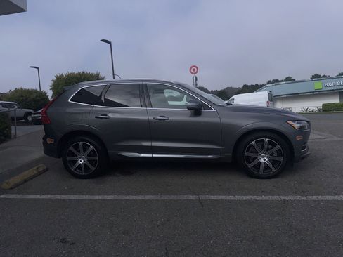 Used 2019 Volvo XC60 T8 Inscription w/ Advanced Package AWD/4WD image 8