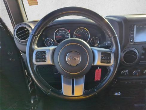 Used 2018 Jeep Wrangler Unlimited Sport image 10