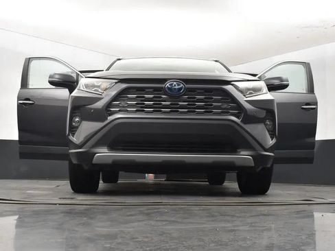 Used 2021 Toyota RAV4 Limited w/ Limited Grade Weather Package AWD/4WD image 11