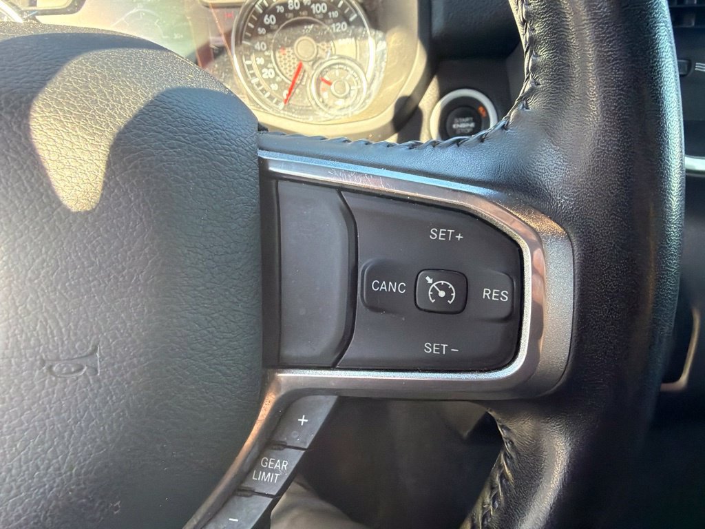Used 2023 RAM 1500 Laramie AWD/4WD image 18